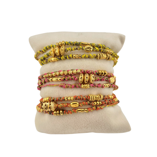 Cadena y pulsera hilo algodón y oro fucsia GO