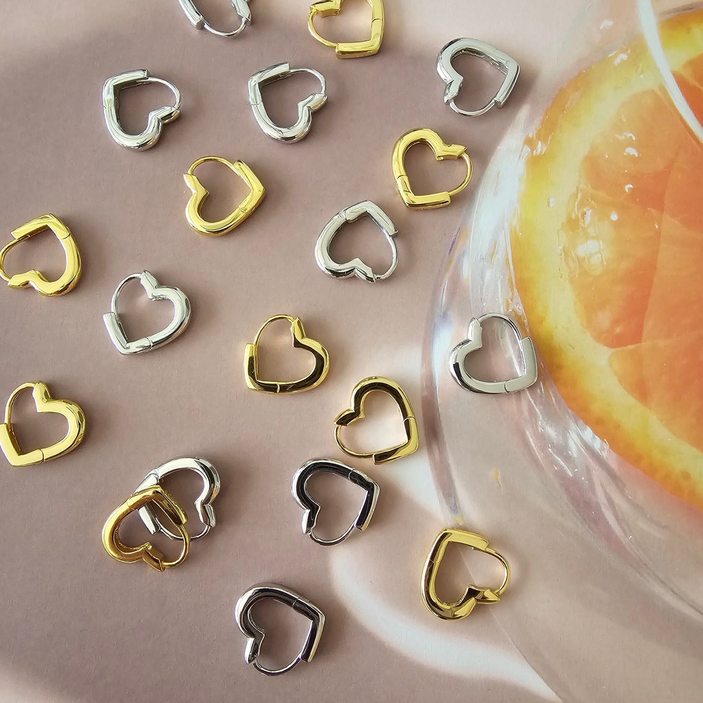 Arracada Silueta de corazon MED