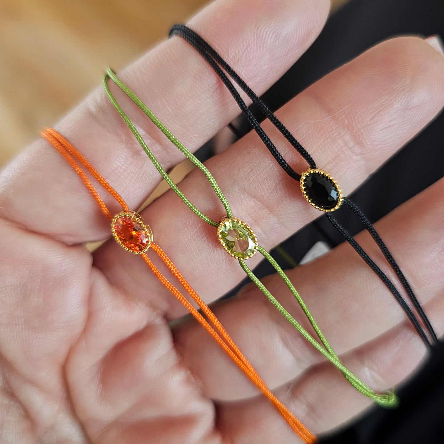 Pulsera hilo seda