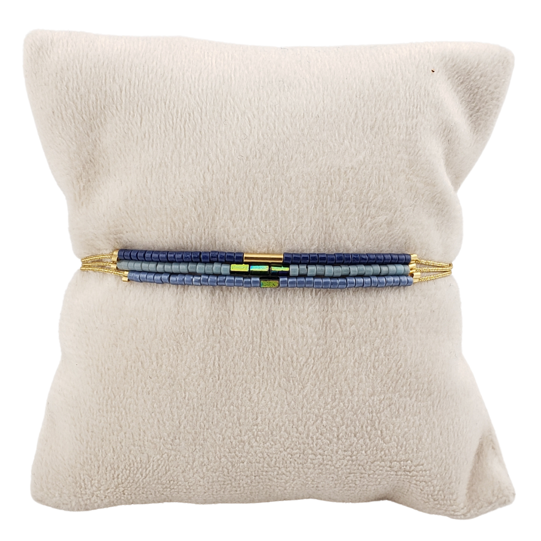 Pulsera triple hilo cristales.