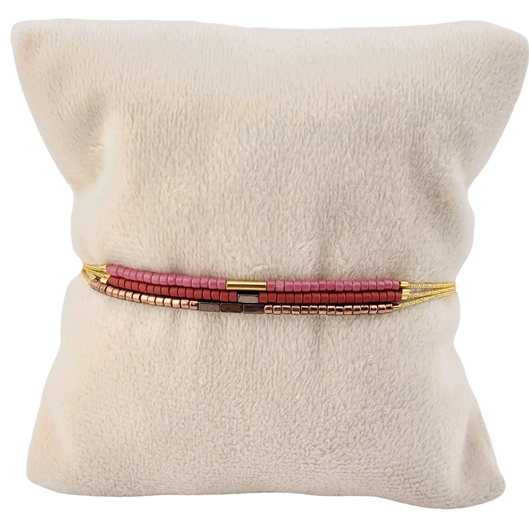 Pulsera triple hilo cristales.
