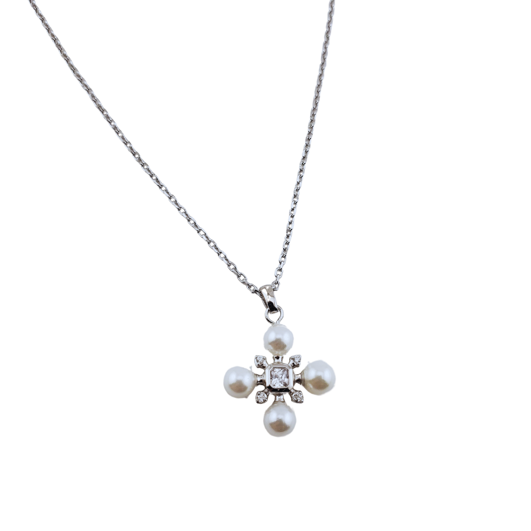 Cadena cruz chunky perla sintetica cuadro