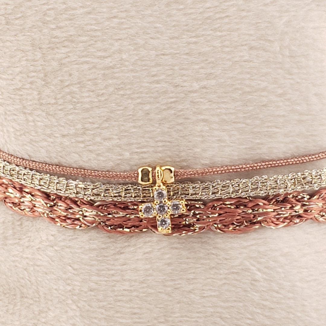 Pulsera tejida liston cruz
