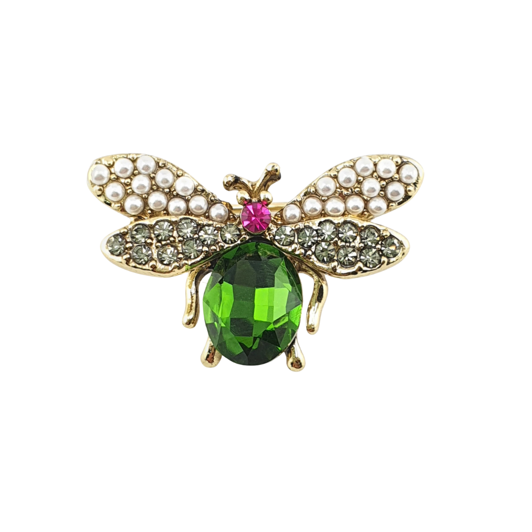 Broche mariposa perlas