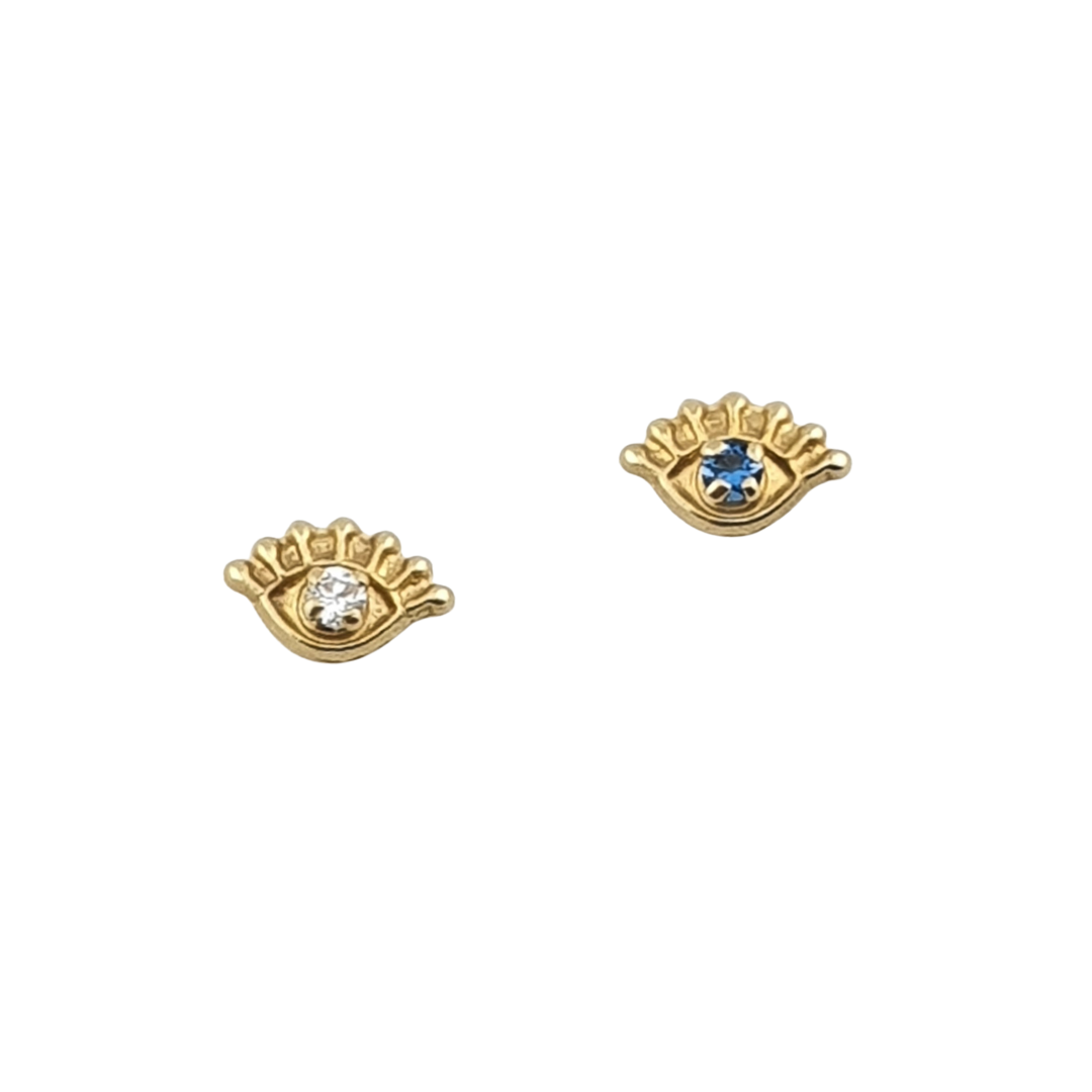 Arete ojo pestañas circonias oro