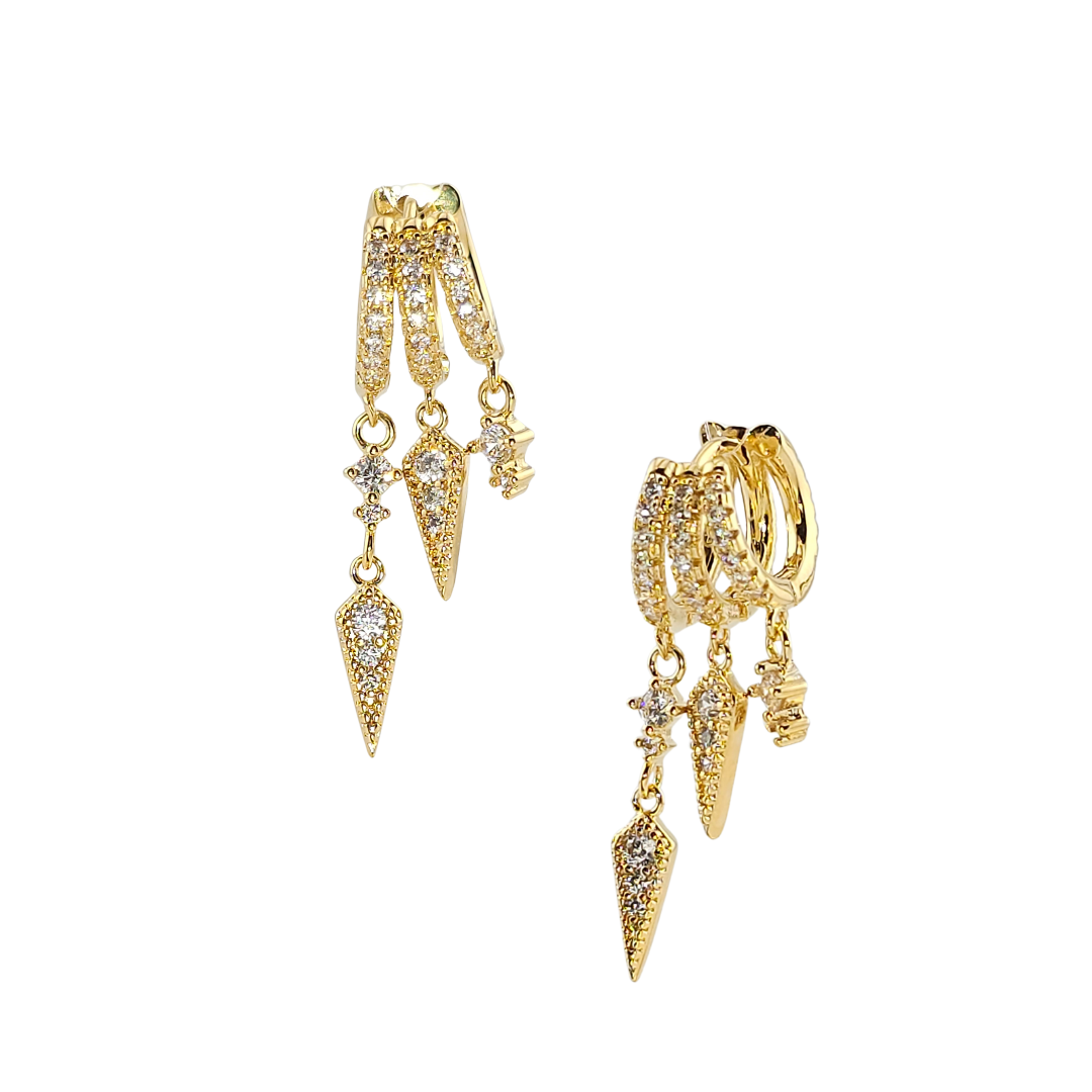 Arracada triple 2 spike boho 1 punto