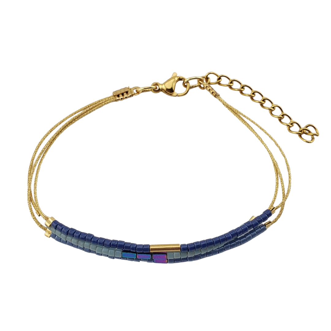 Pulsera triple hilo cristales.