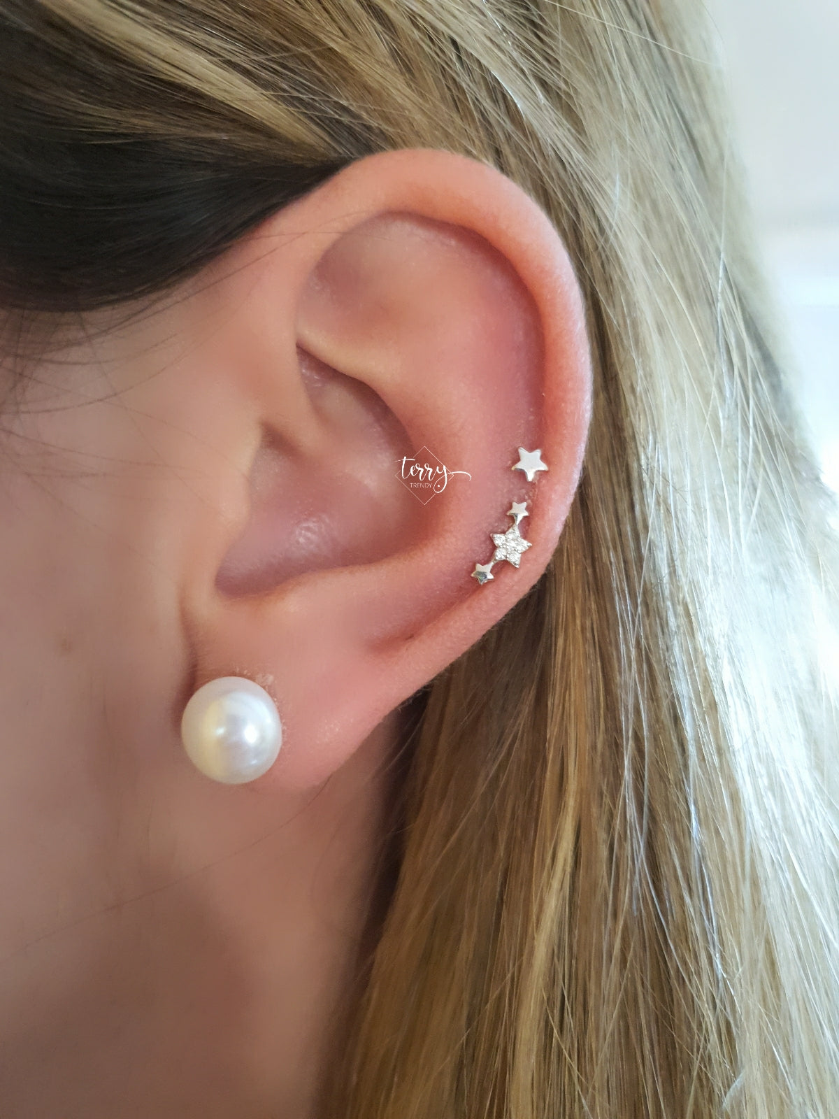 Arete 3 estrellas 1 lisa 2 micro con circonias