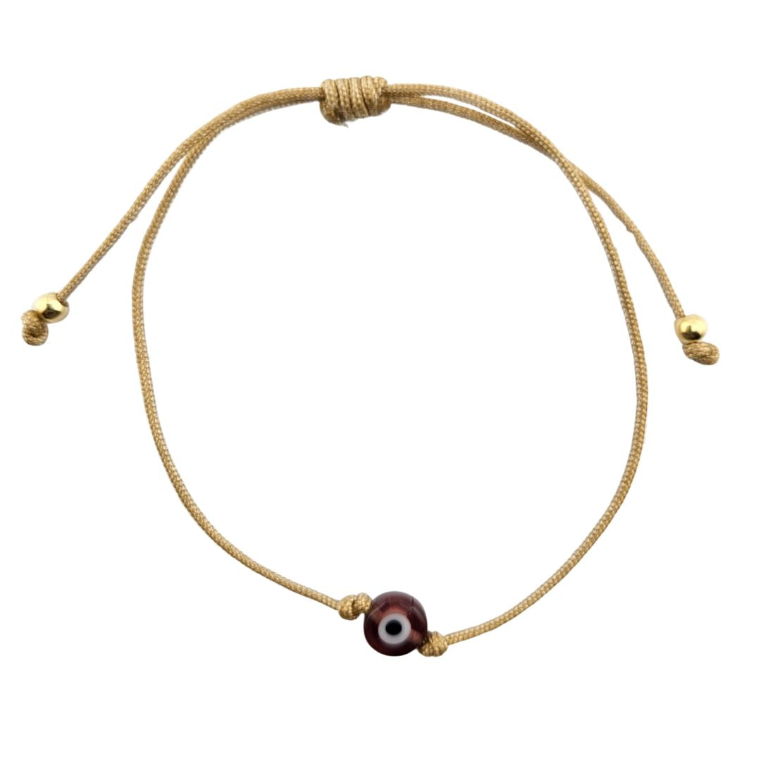 Pulsera con ojo de hilo ajustable