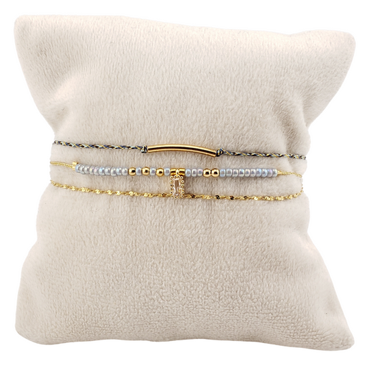Pulsera triple hilo con cadena y baguette