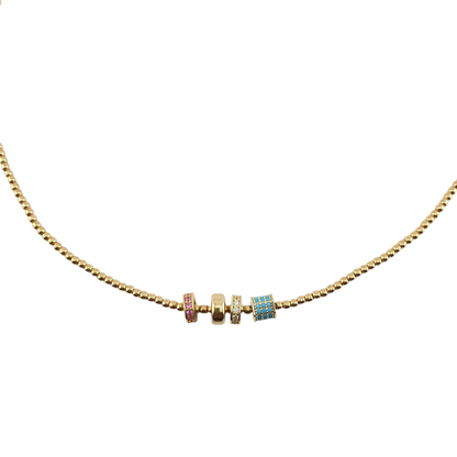 Collar  bolitas  donas  y  barriles