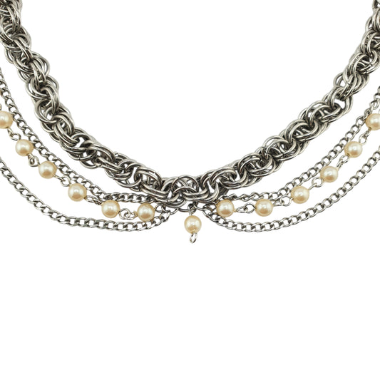 Choker 4 tiras y perlas.