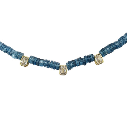 Collar topacio azul con circonias enmarcadas