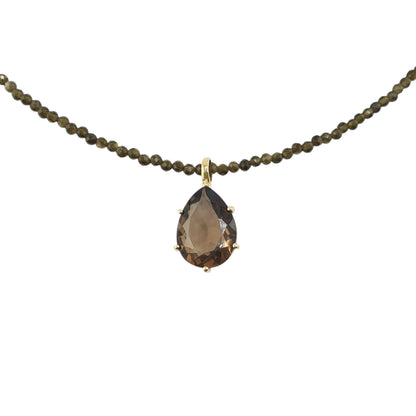 Collar prenita con gota