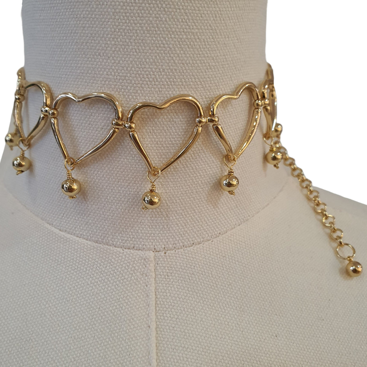 Choker corazones punto