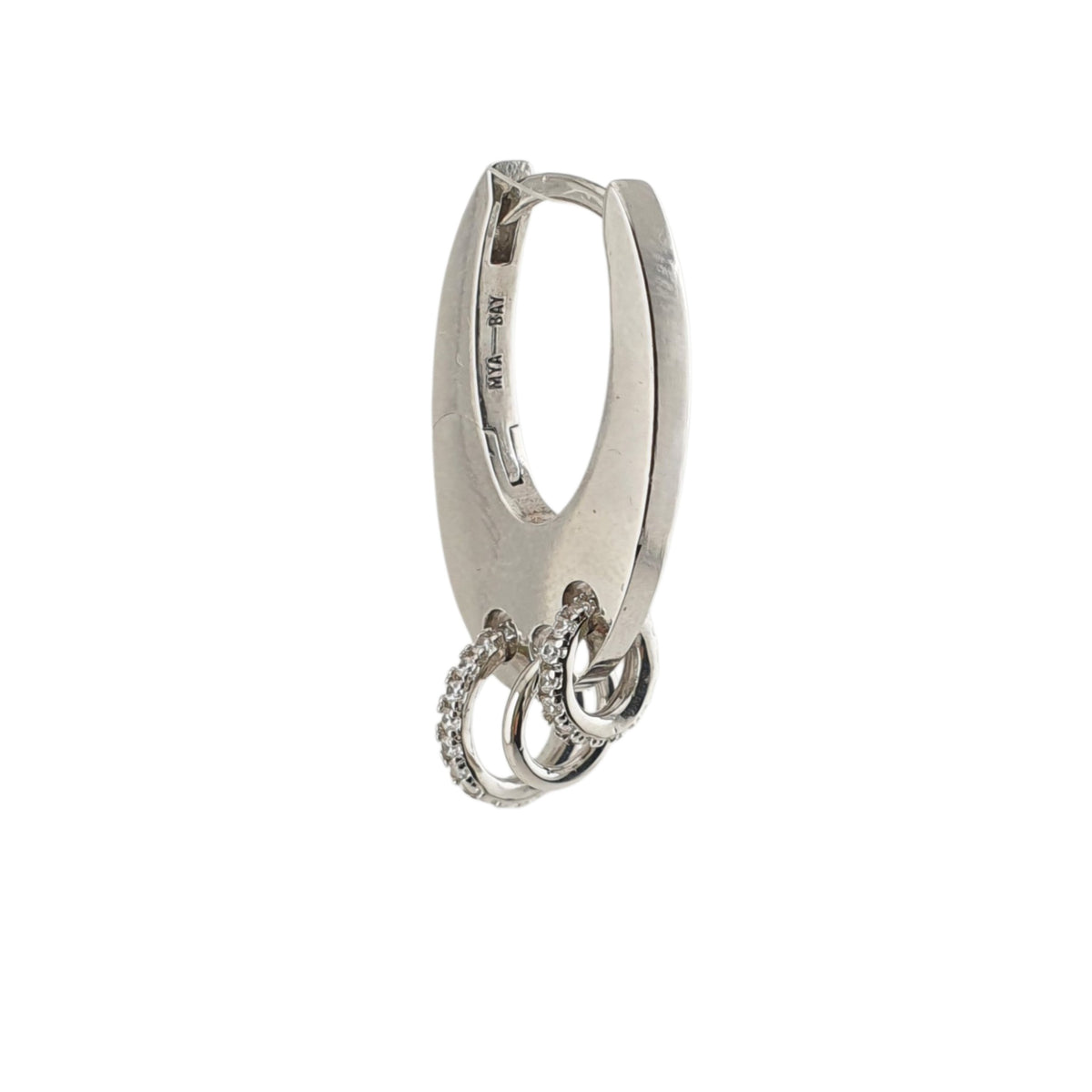 Arracada oval con 3 aros