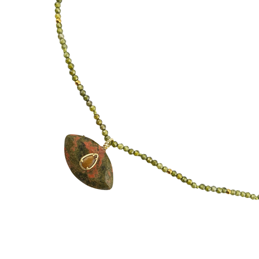 Collar cristales con ojo