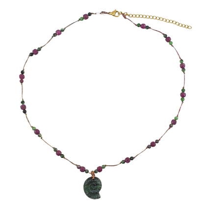 Collar gomita caracol con  hilo metalizado