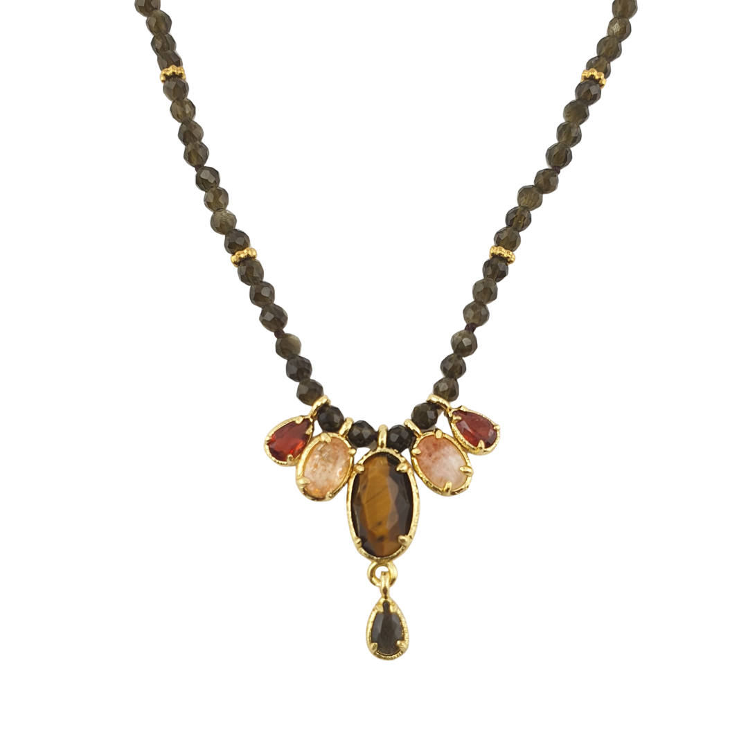 Collar cristal checo olivo racimo de ovalos piedras
