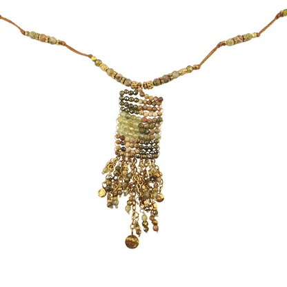 Collar largo hilo bolsita colgantes turmalinas prenhita jaspe verde