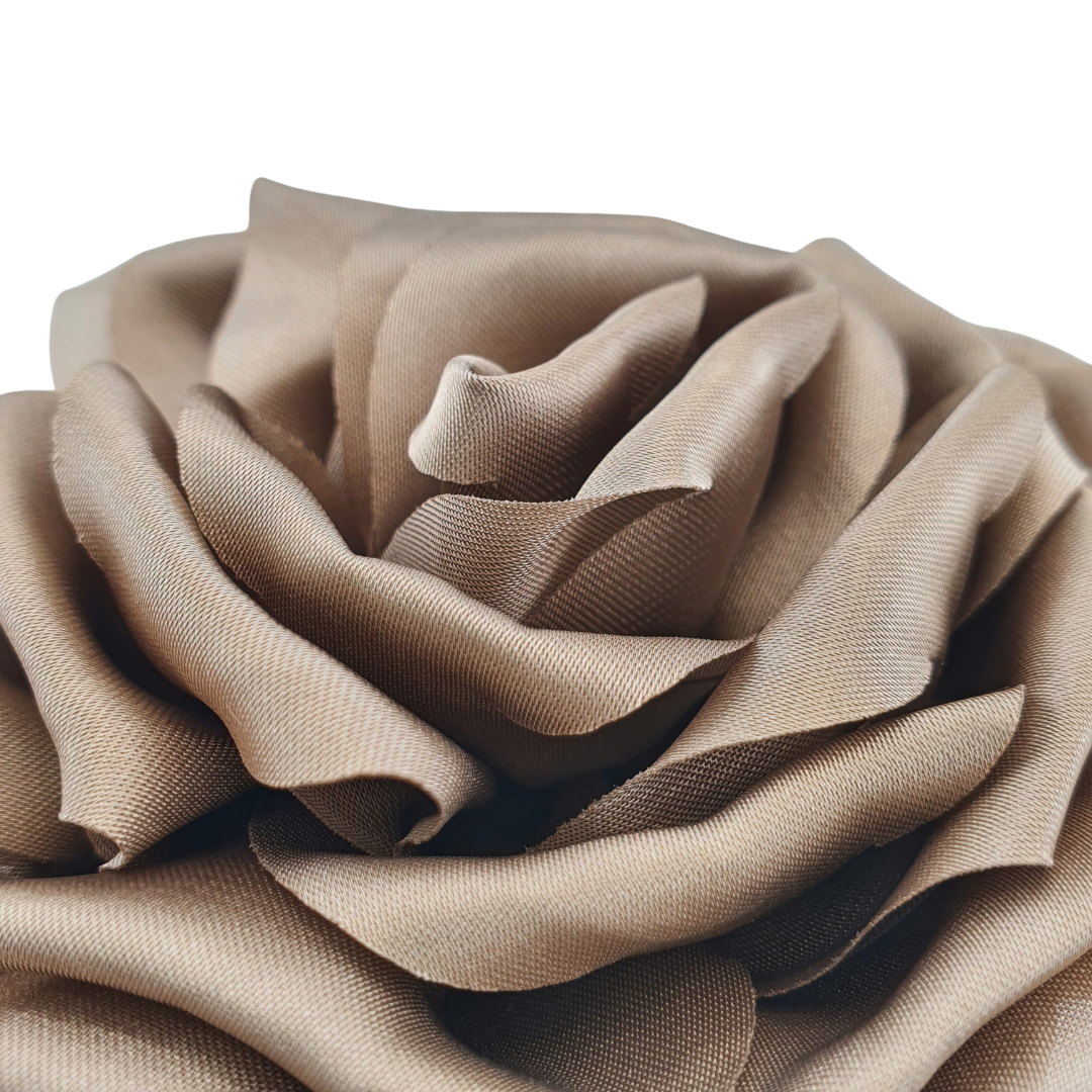 Broche Flor rosa abierta mediana