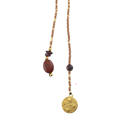 Collar corbatero cristales marmoleado corto