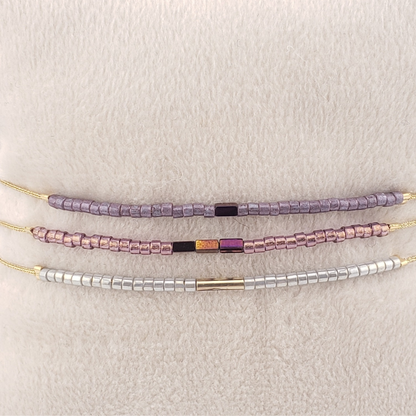 Pulsera triple hilo cristales.