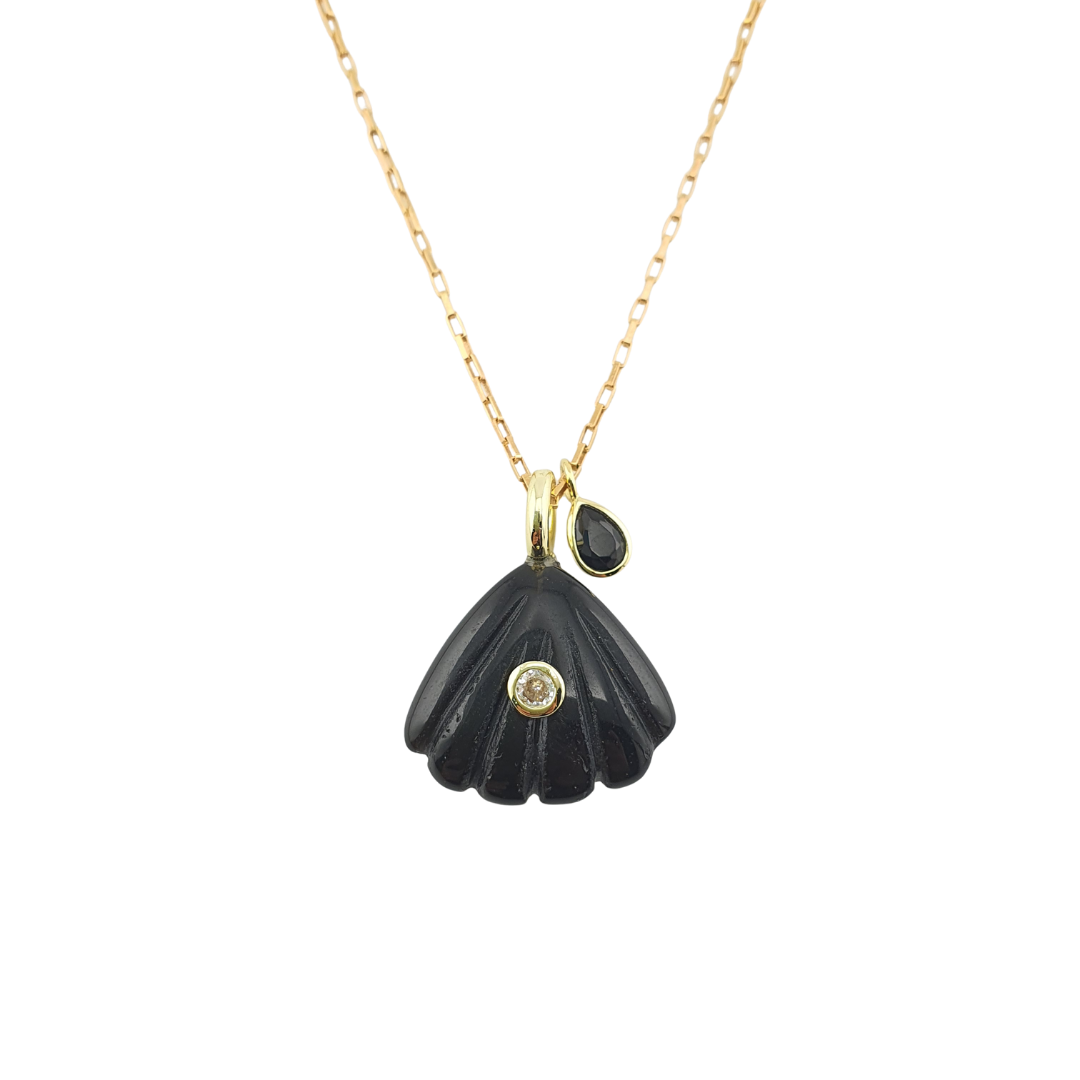 Cadena conchita de mar y gota