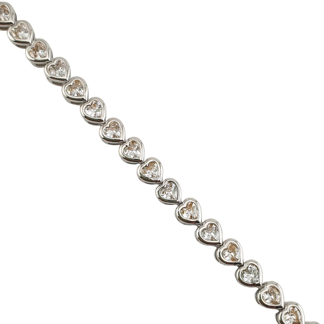 Pulsera corazones circonias y broche