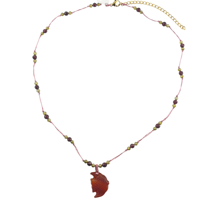 Collar gomita pez con  hilo metalizado