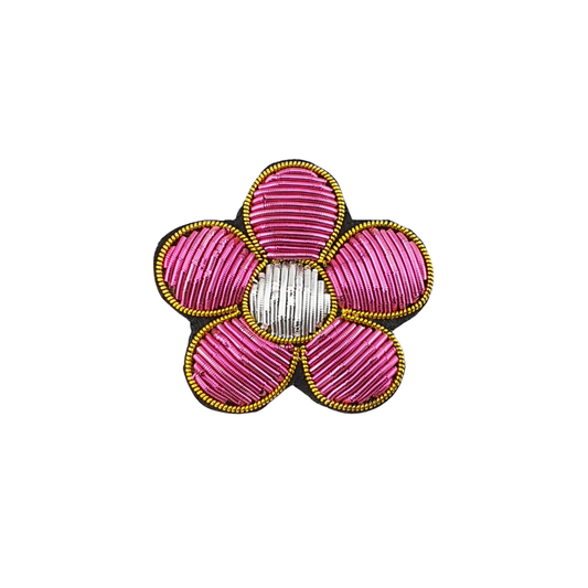 Broche flor tejida