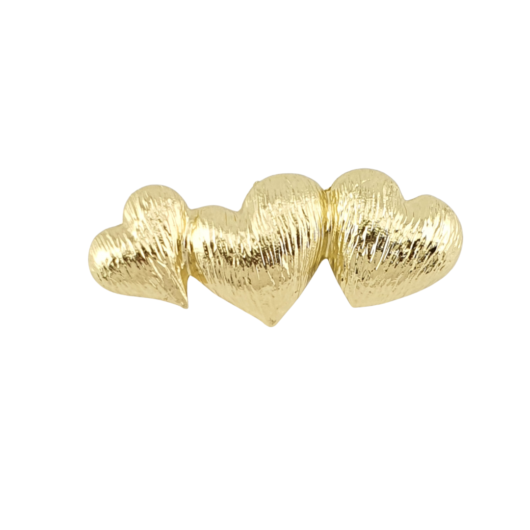 Broche 3 corazones rayados