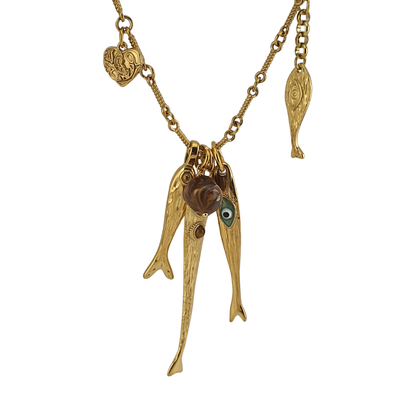 Collar cardumen pez ojos corazon