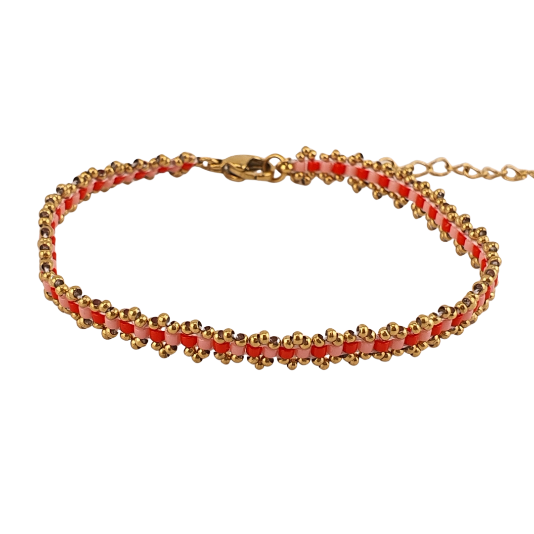 Pulsera cristales y bolitas afuera