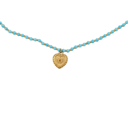 Collar turquesitas y bolitas corazon