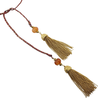 Collar Corbatero cornalinas hilo cadenas pompones