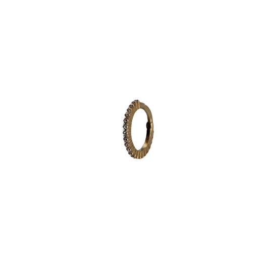 Arracada rayos linea oro.