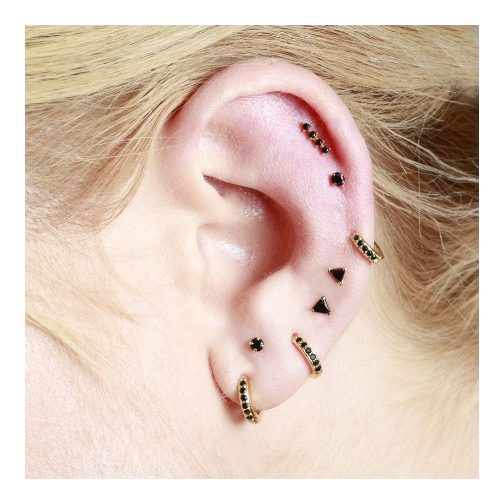 Arete triangulo engarzado circonia negra
