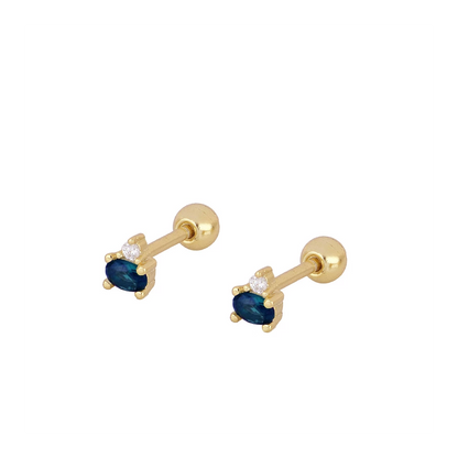 Arete oval y triangulo bolita.